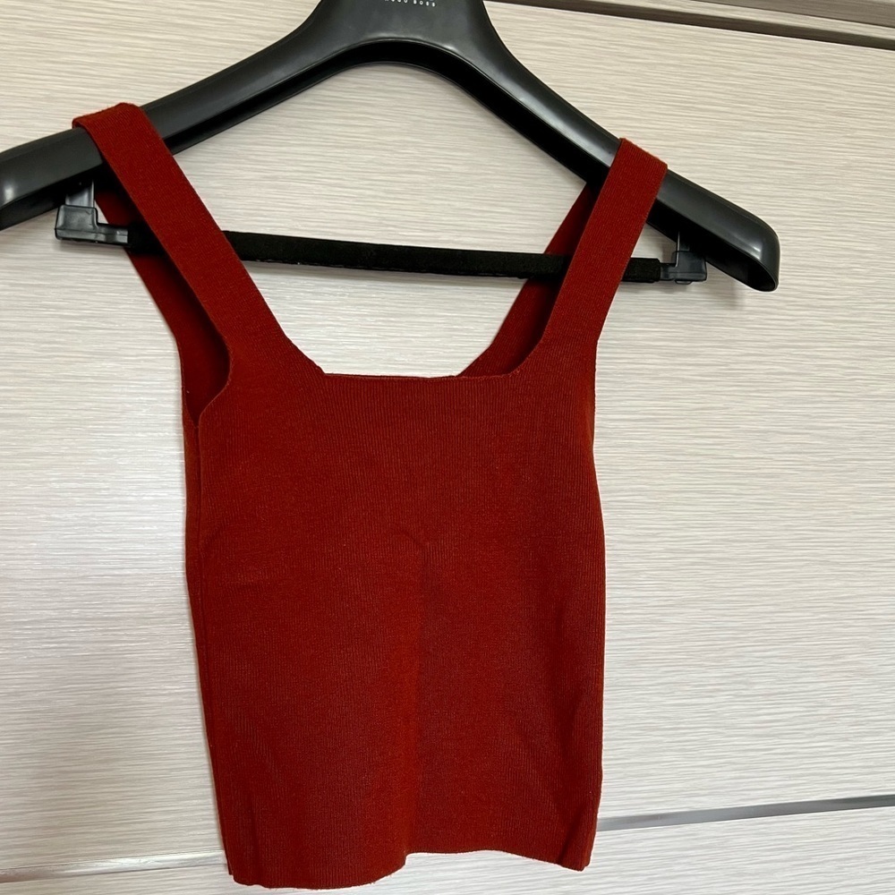 Stradivarius crop top is Size S
